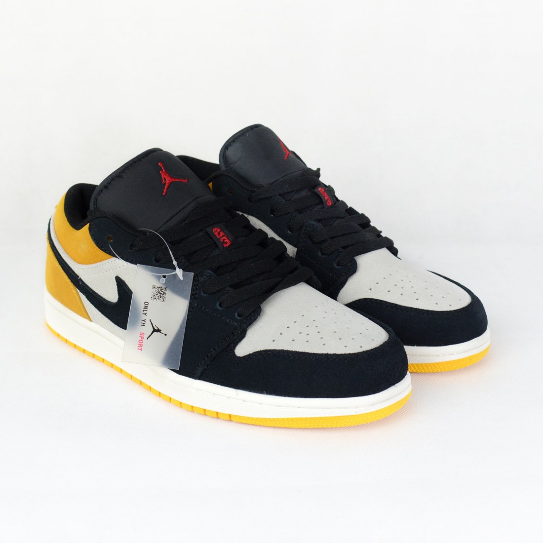 wmns dunk low sail university gold